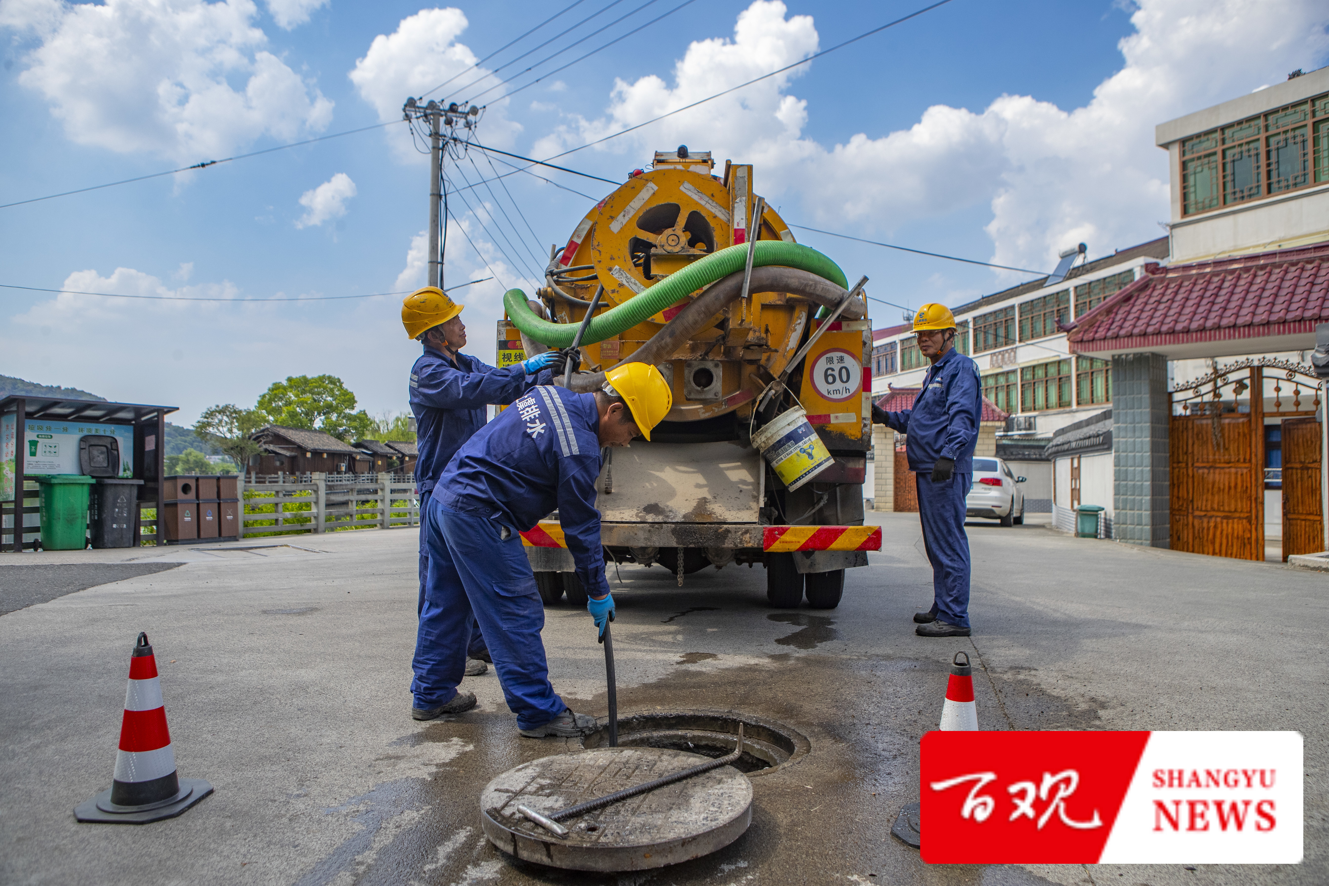 ax2i1670.jpg ax2i1670.jpg