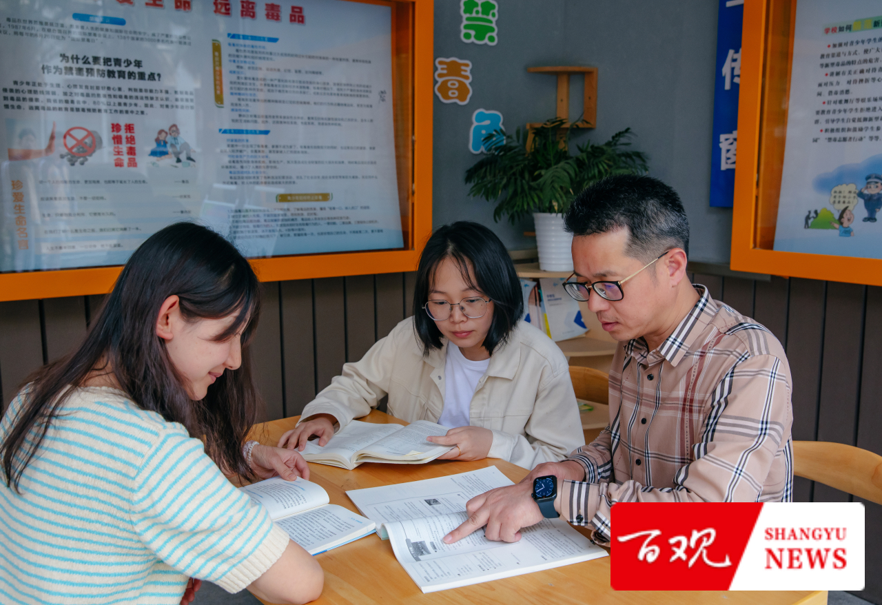 潘建德校長.jpg 潘建德校長.jpg